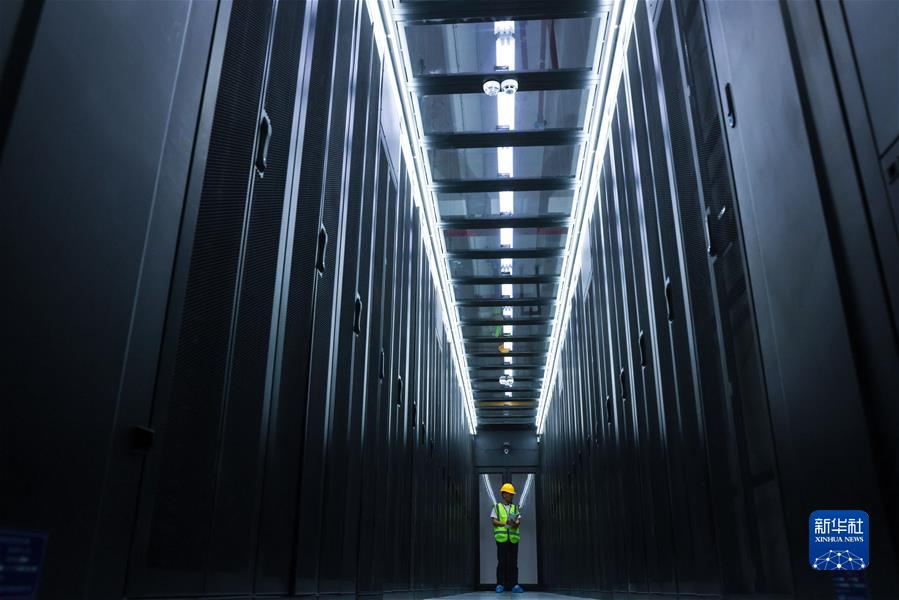 开创多彩贵州的美好未来——沿着总书记的足迹之贵州篇 (沿着总书记的足迹·贵州篇)(6)开创多彩贵州的美好未来——沿着总书记的足迹之贵州篇