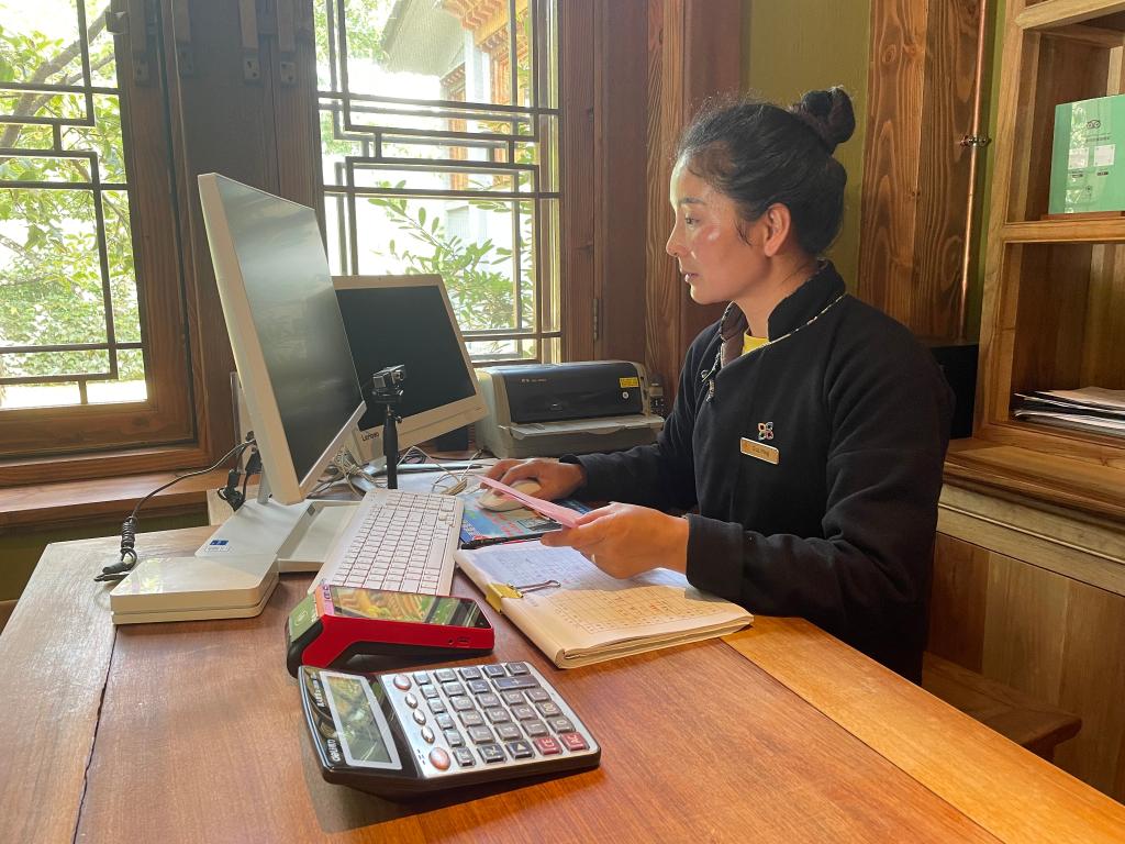 让生活更上层楼——滇西边境山区探访记