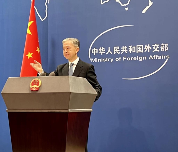 外交部:希望日方认真汲取历史教训,坚持走和平发展道路