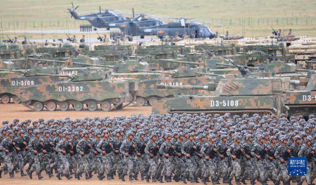 为实现中华民族伟大复兴提供战略支撑——在习近平强军思想指引下新时代国防和军队建设成就综述