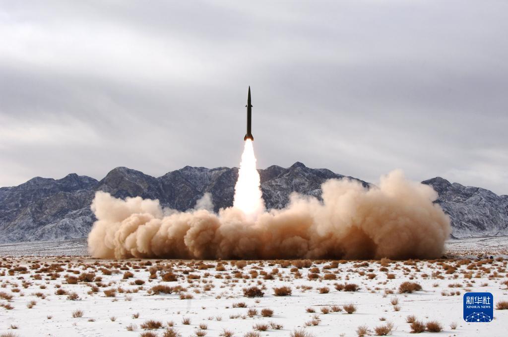 为实现中华民族伟大复兴提供战略支撑——在习近平强军思想指引下新时代国防和军队建设成就综述