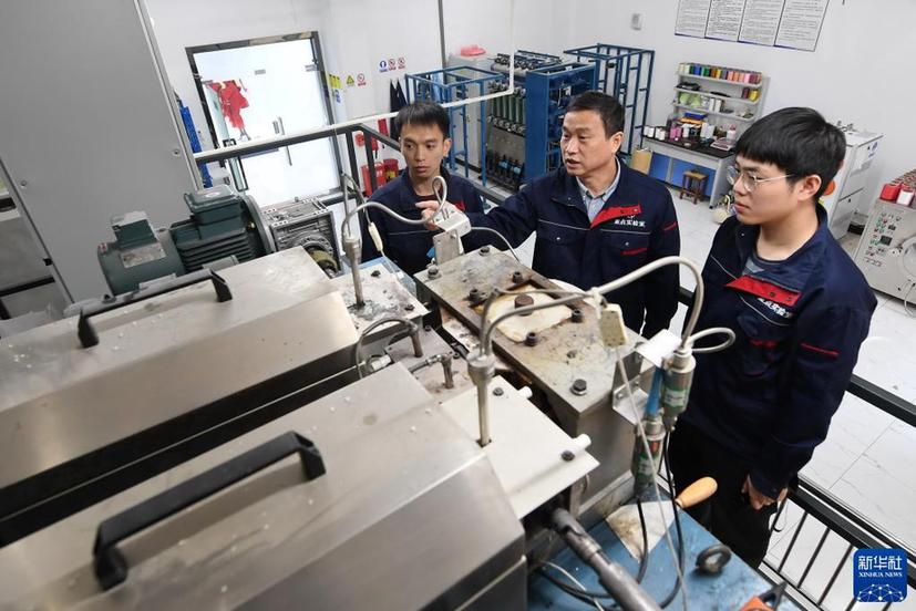 聚人才之力 筑复兴之基——新时代人才事业发展成就综述