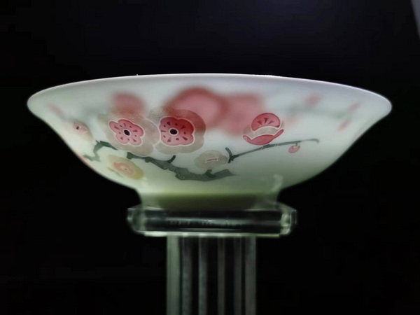 【观点】《傲雪红梅》中国当代最神秘的官窑瓷器釉下五彩瓷盘鉴赏