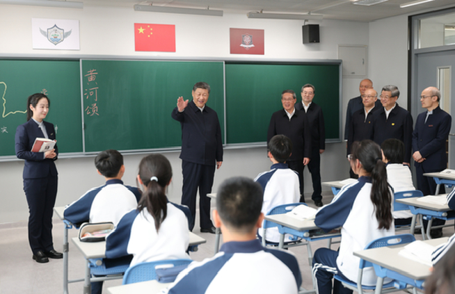 习近平在河北雄安新区考察并主持召开深入推进雄安新区高质量建设和发展座谈会