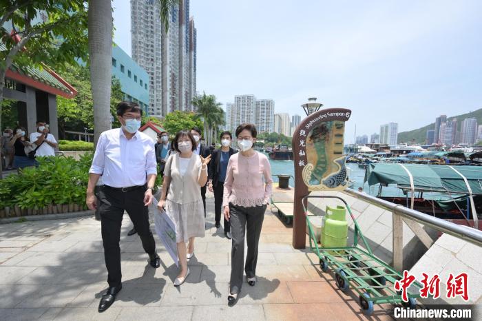 香港特首：鼓励以大胆创新态度推动区域协同发展